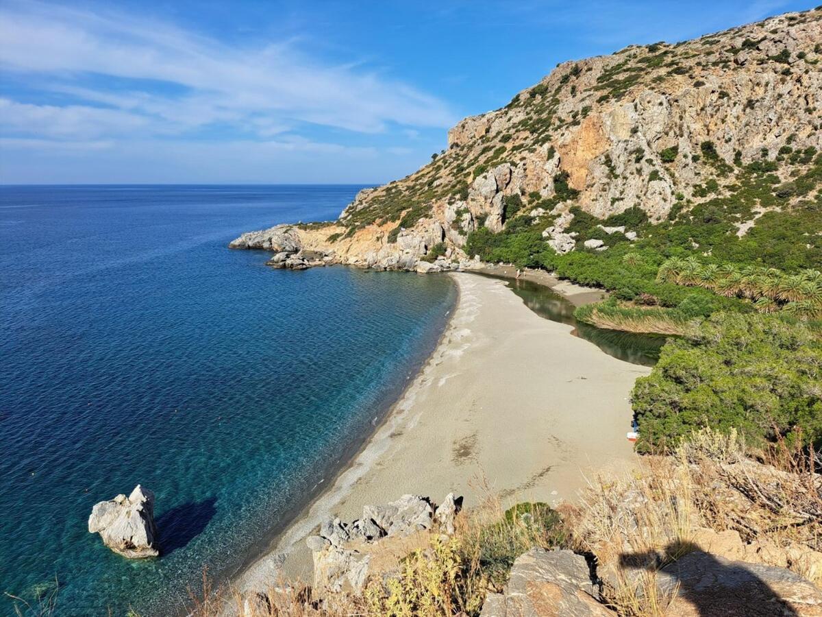 Varsamos Yiannioú Exterior photo