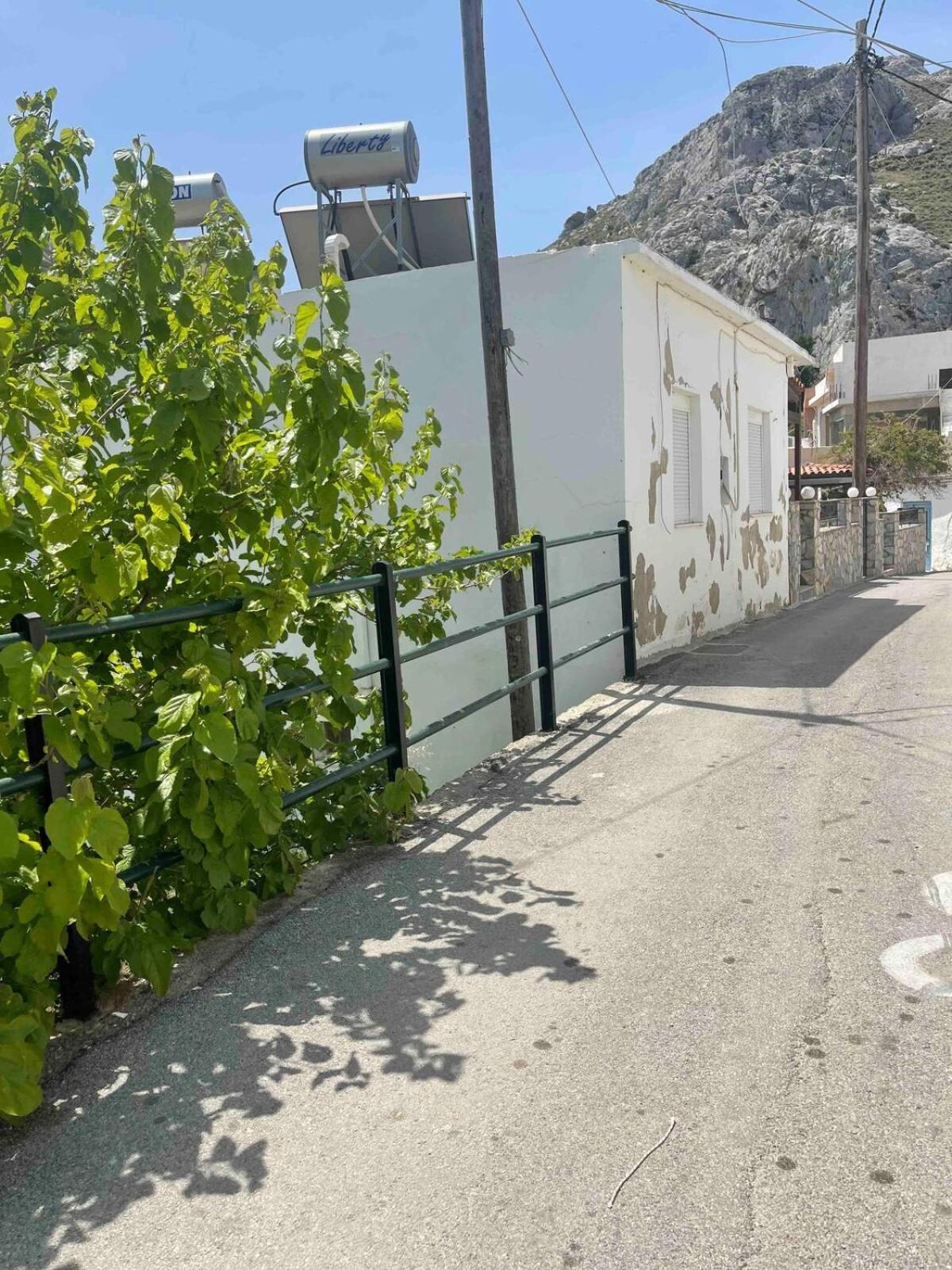 Varsamos Yiannioú Exterior photo